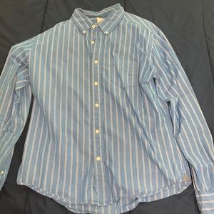 Men’s Aeropostale buttoned down shirt